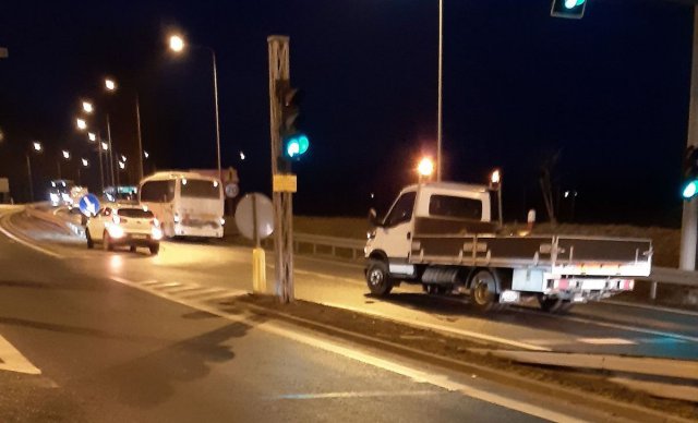 Zderzenie autobusu i busa na ósemce