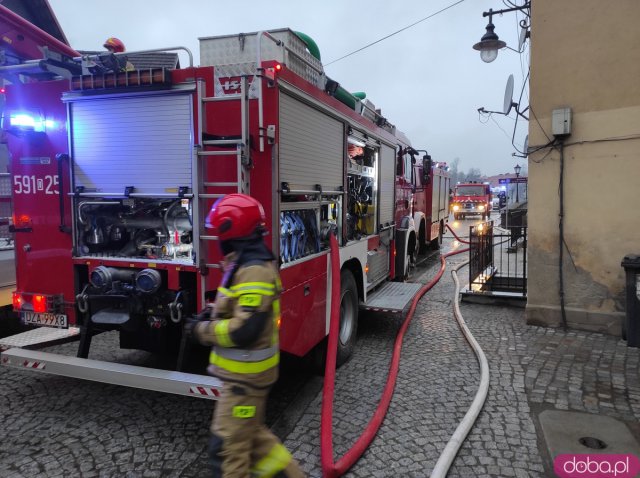 Pożar kamienicy w Bardzie