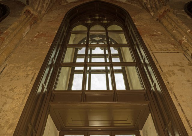 Zakończyła się rekonstrukcja stolarki okiennej w Pałacu Marianny Orańskiej