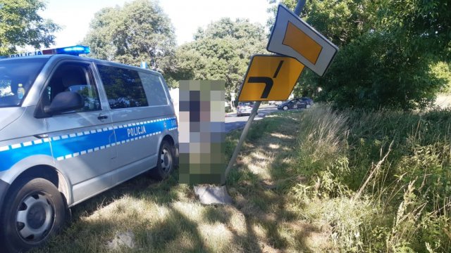 Wypadek na skrzyżowaniu Ziębickiej i Cukrowniczej
