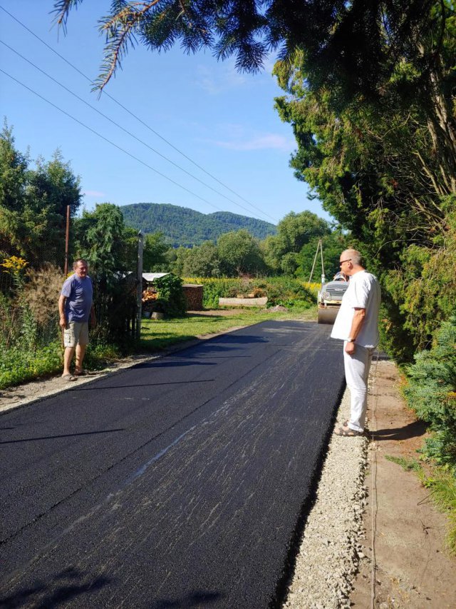 Modernizacja dróg wewnętrznych w gminie Bardo