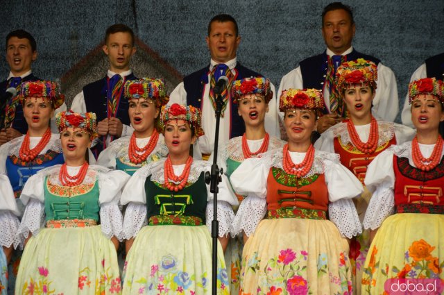 Koncert Zespołu Pieśni i Tańca „Śląsk” w Bardzie