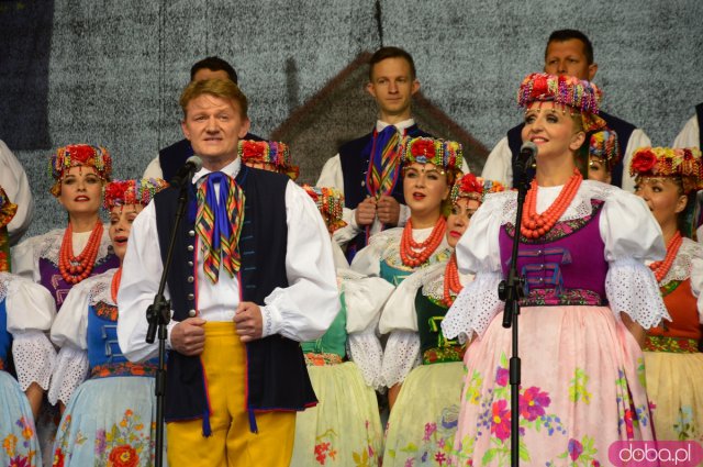 Koncert Zespołu Pieśni i Tańca „Śląsk” w Bardzie
