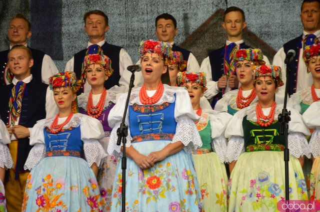 Koncert Zespołu Pieśni i Tańca „Śląsk” w Bardzie