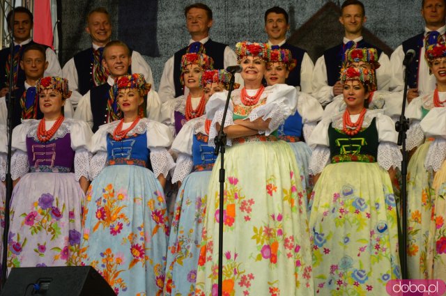 Koncert Zespołu Pieśni i Tańca „Śląsk” w Bardzie