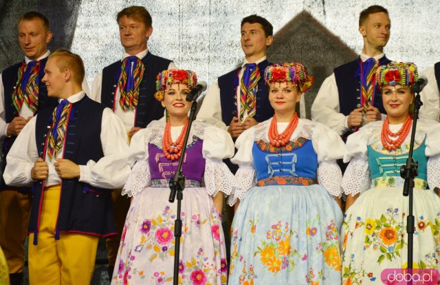 Koncert Zespołu Pieśni i Tańca „Śląsk” w Bardzie