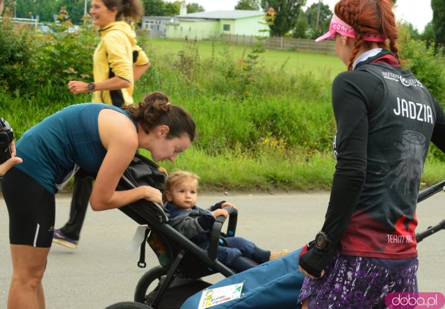  Prawie 400 biegaczy na Ząbkowickiej Dyszce