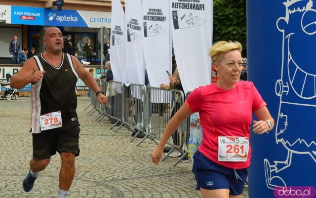  Prawie 400 biegaczy na Ząbkowickiej Dyszce