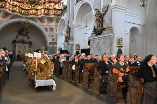 Msza Dożynkowa i koncert finałowy Bardzkiego Lata Organowego