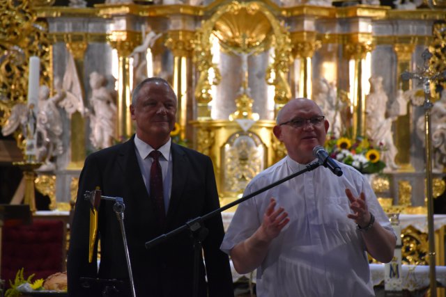 Msza Dożynkowa i koncert finałowy Bardzkiego Lata Organowego