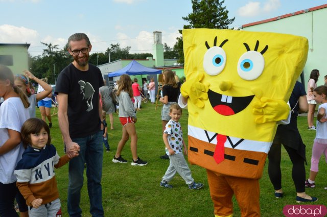  Rodzinny piknik, święto kolorów i Narodowe Czytanie w Ząbkowicach Śląskich