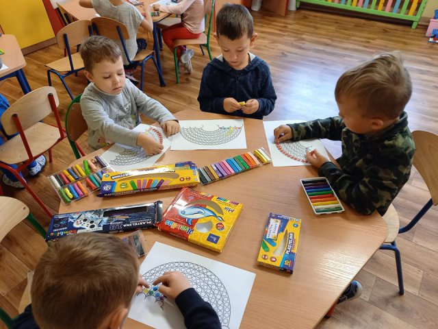 Dzień Kropki w przedszkolu w Kamieńcu Ząbkowickim