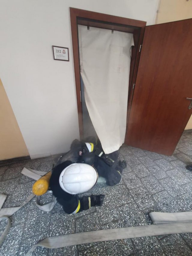 Trzydziestu trzech strażaków, w tym siedem kobiet zdało szkolenie ratowników OSP