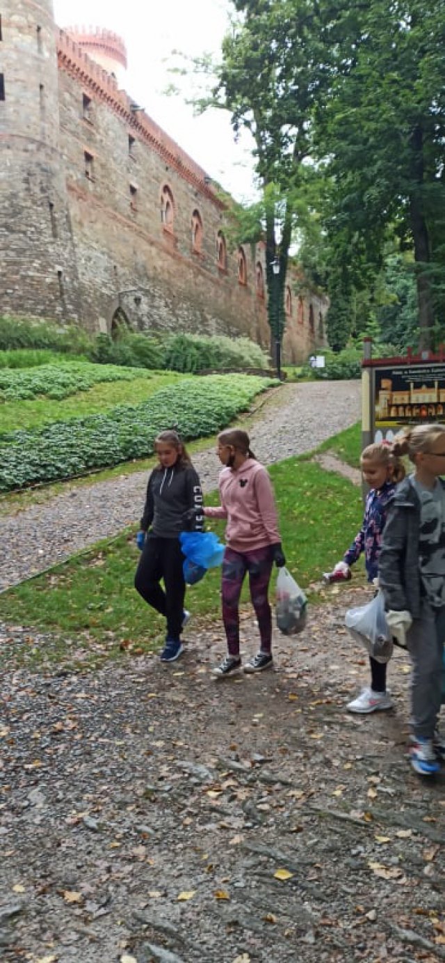 Kamieniec Ząbk.: „Sprzątanie świata – Polska” 