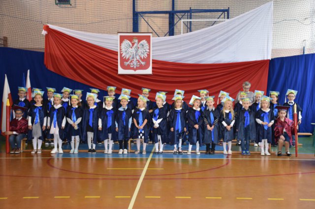 Obchody Dnia Nauczyciela w placówkach oświatowych powiatu ząbkowickiego
