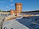 Rozpoczął się kolejny etap wymiany dachu Pałacu Marianny Orańskiej