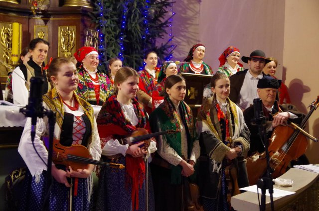 [FOTO] W Ziębicach zabrzmiały kolędy i pastorałki