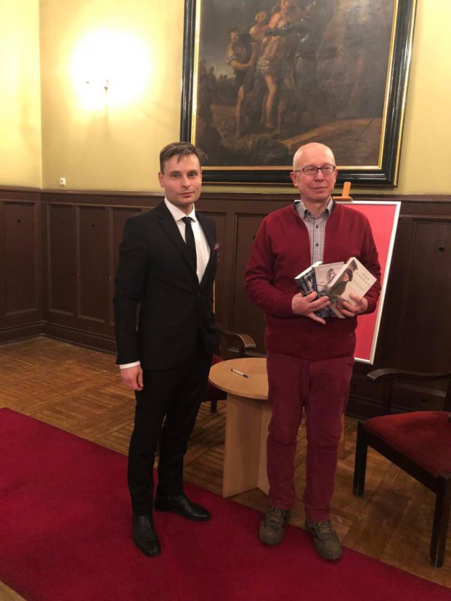[FOTO] Max Czornyj gościł w Bibliotece Publicznej Miasta i Gminy w Ząbkowicach Śl.