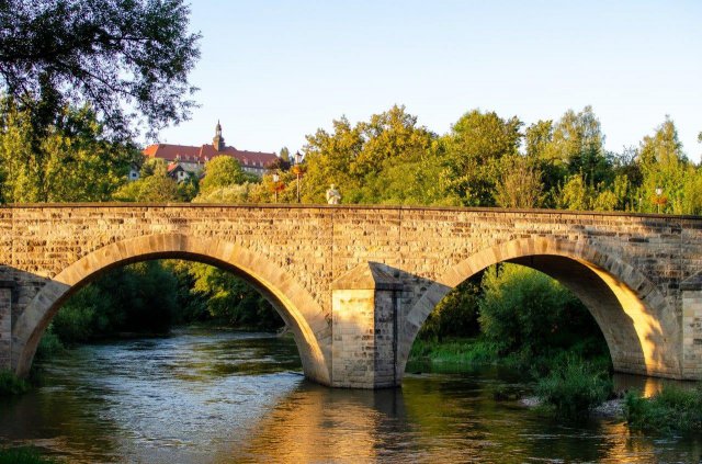 W Bardzie zrewitalizują zabytkowy most