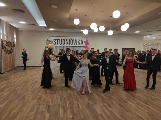Studniówka Zespołu Szkół Zawodowych