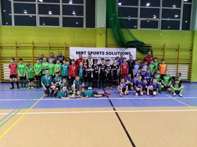AS Orzeł Ząbkowice: Srebro i piąta lokata w turnieju halowym - MNT SPORTS SOLUTIONS