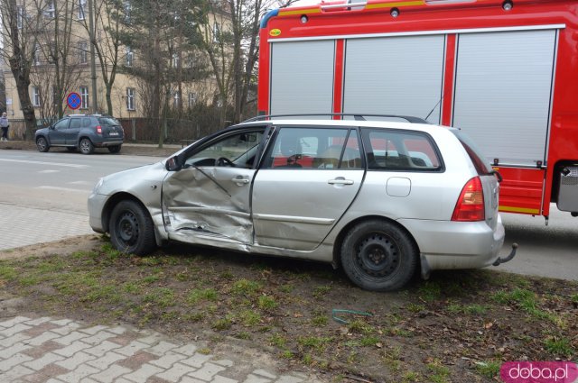 Zderzenie skody i toyoty na Wrocławskiej
