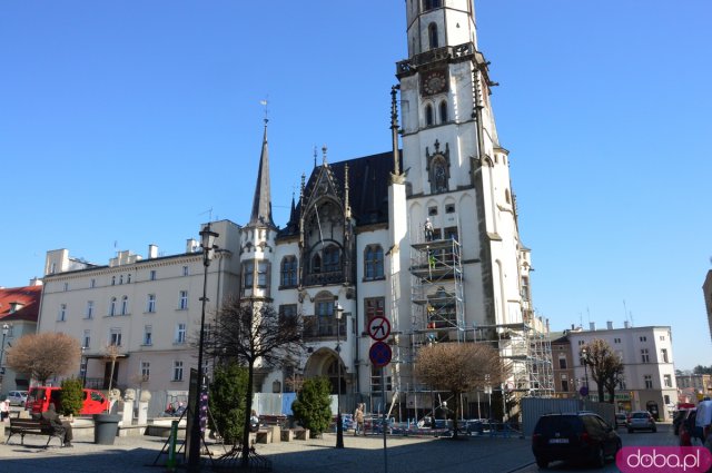 Rozpoczynają się prace rewitalizacyjne ząbkowickiego Ratusza Miejskiego