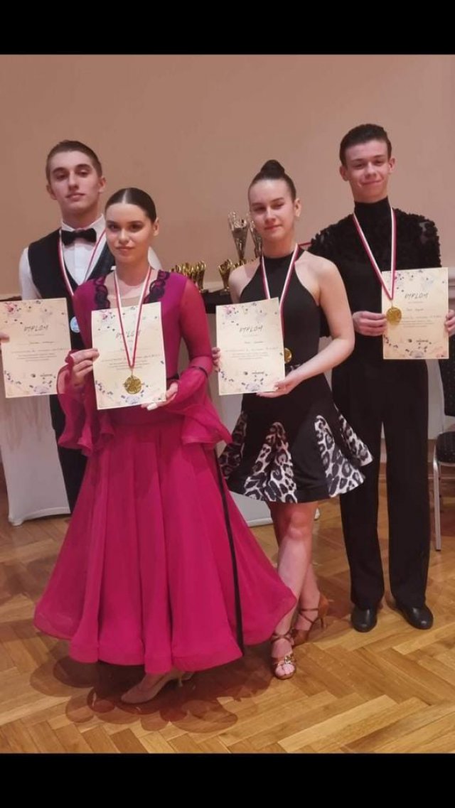 Medale dla tancerzy Klubu AKTAN