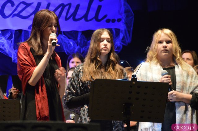 Coście ludzie uczynili... - muzyczna Droga Krzyżowa