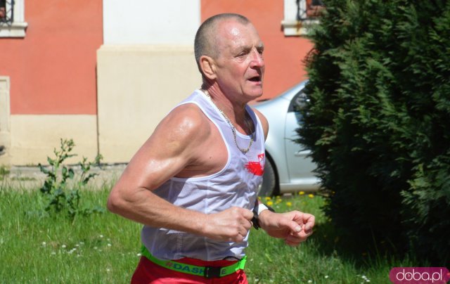 Półmaraton Henrykowski i Dycha Księgi Henrykowskiej 