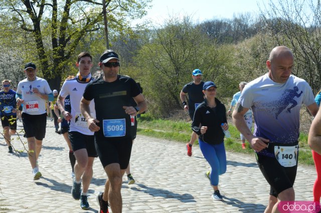 Półmaraton Henrykowski i Dycha Księgi Henrykowskiej 