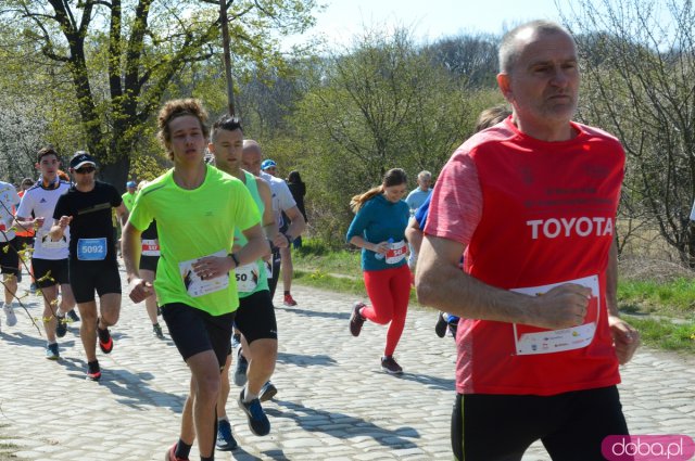 Półmaraton Henrykowski i Dycha Księgi Henrykowskiej 