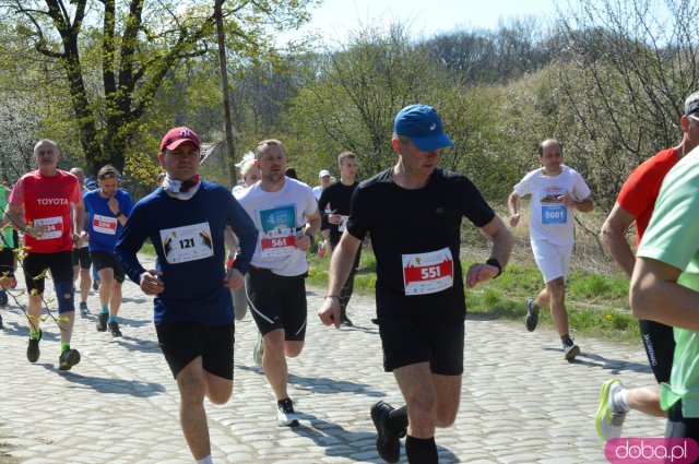 Półmaraton Henrykowski i Dycha Księgi Henrykowskiej 
