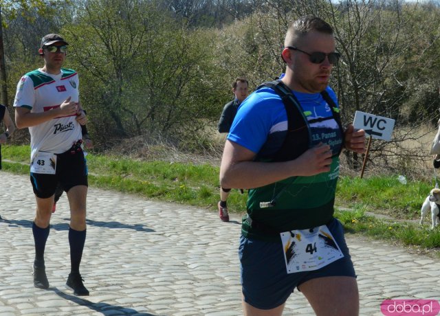 Półmaraton Henrykowski i Dycha Księgi Henrykowskiej 