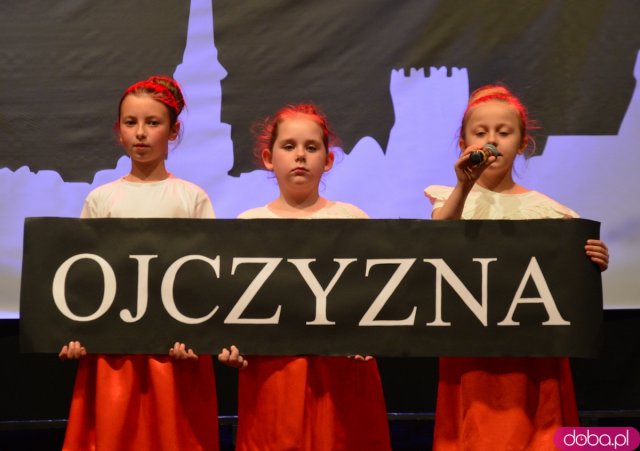 [FOTO] Z miłości do Polski - akademia z okazji Uchwalenia Konstytucji 3 Maja