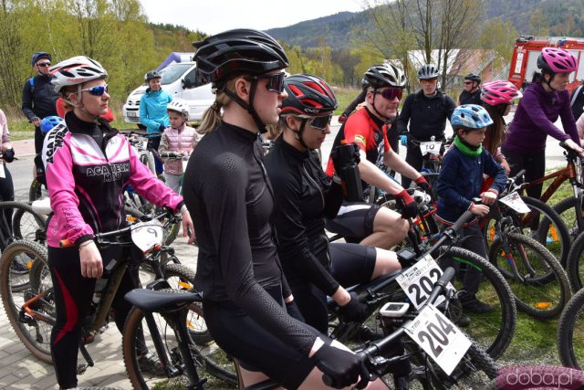 [FOTO] Rozpoczęcie Sezonu Rowerowego w Bardzie