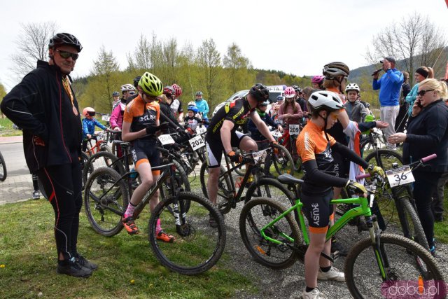 [FOTO] Rozpoczęcie Sezonu Rowerowego w Bardzie