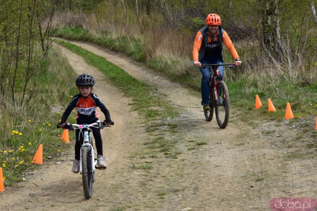 [FOTO] Rozpoczęcie Sezonu Rowerowego w Bardzie