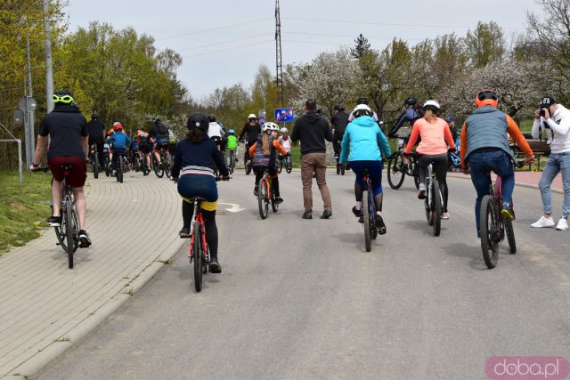 [FOTO] Rozpoczęcie Sezonu Rowerowego w Bardzie