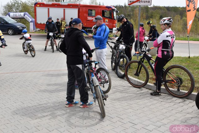 [FOTO] Rozpoczęcie Sezonu Rowerowego w Bardzie