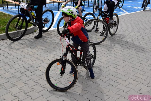 [FOTO] Rozpoczęcie Sezonu Rowerowego w Bardzie