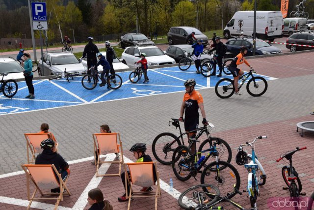 [FOTO] Rozpoczęcie Sezonu Rowerowego w Bardzie