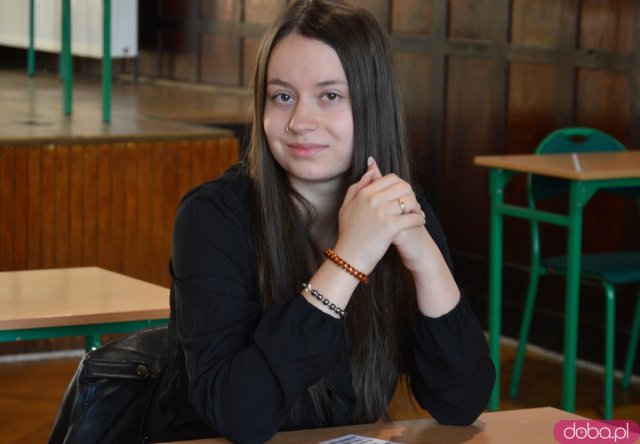 Maturzyści z Wrocławskiej rozpoczęli egzamin dojrzałości
