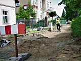 [FOTO] Inwestycje drogowe w Ziębicach: Przebudowa łącznika ul. Podmiejskiej i Pustej i budowa chodnika przy ul. Wałowej