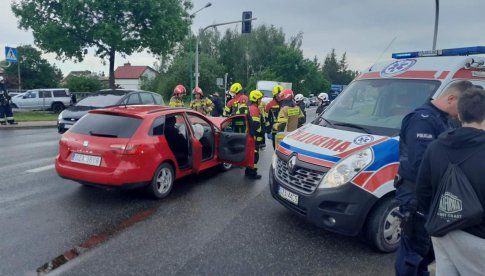 [FOTO] Wypadek na K-8 w Ząbkowicach Śląskich