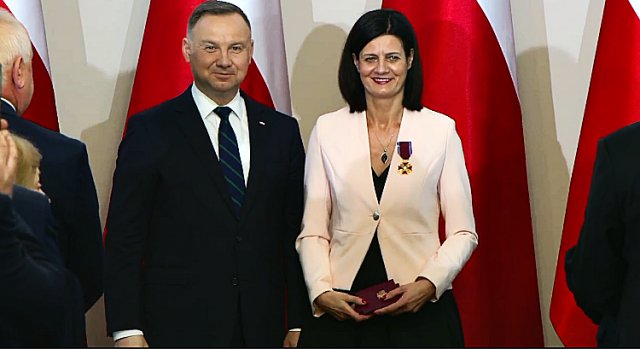 Złoty Krzyż Zasługi dla burmistrz Grażyny Orczyk