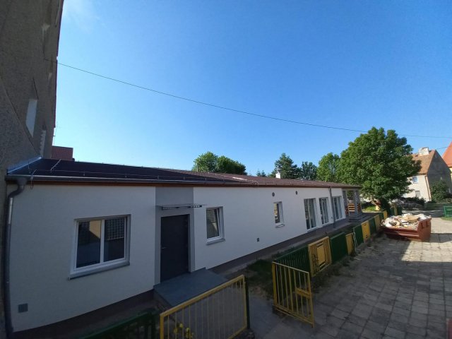 Ostatnie prace wykończeniowe w świetlicy w Niedźwiedziu 
