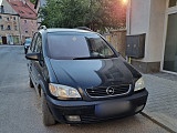 Pijany kierował oplem. Podczas kontroli podawał się za swojego brata