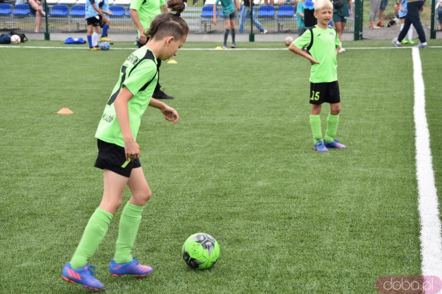 [FOTO] Nowe boisko w Ząbkowicach Śląskich oficjalnie otwarte