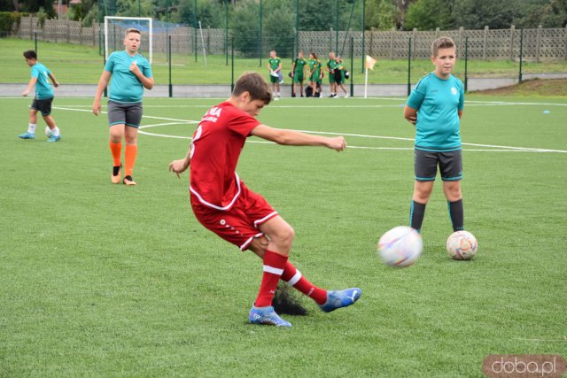 [FOTO] Nowe boisko w Ząbkowicach Śląskich oficjalnie otwarte